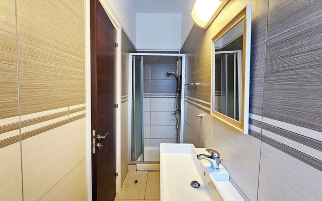 Phaedrus Living Ledras Residences 203