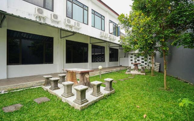 OYO Life 511 Grace Residence