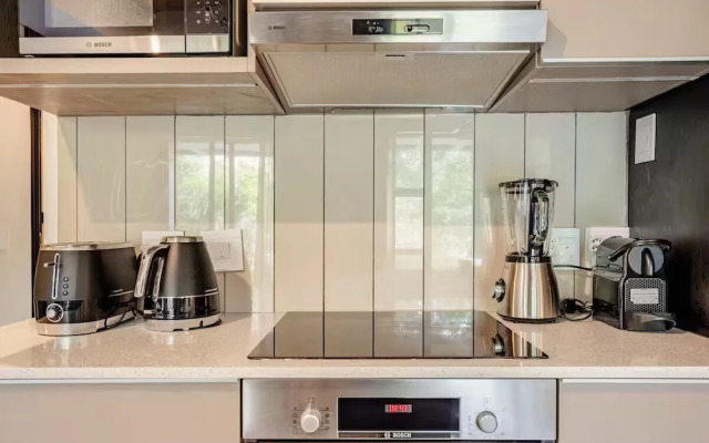 1 Bedroom Apartment in Sandown