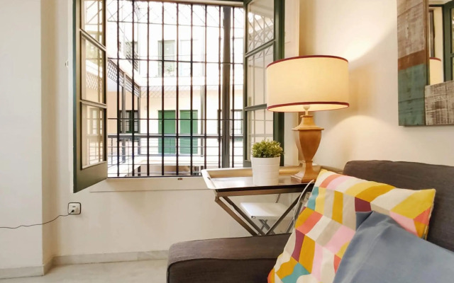 Bright Apartment at Santa Cruz 4 pax Parking Opc