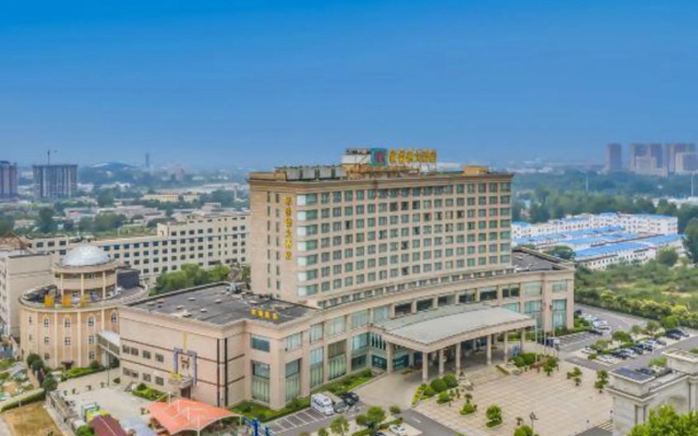 Zhengzhou Cheered Hotel
