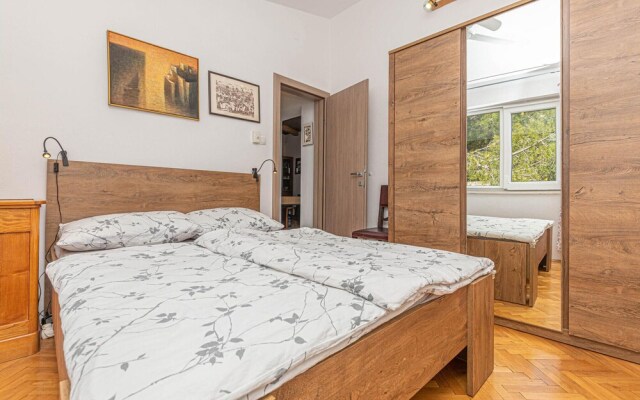 Beautiful Apartment in Rogoznica With Wifi and 2 Bedrooms