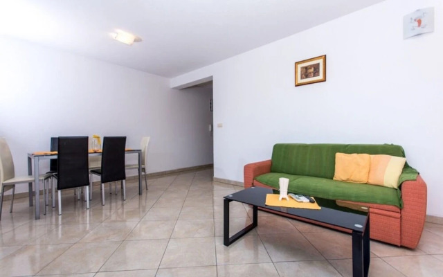 Slavica - 150 m From the Beach - Lero1