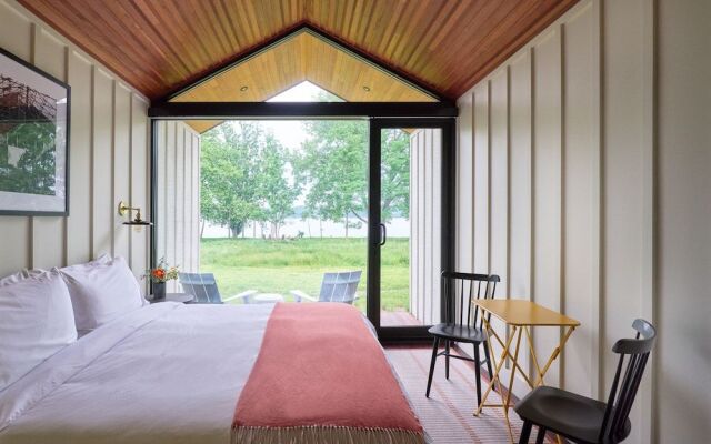 Hutton Brickyards Riverfront Hotel + Venue