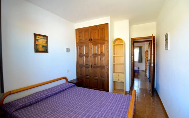 Apartamentos GARBI PARK