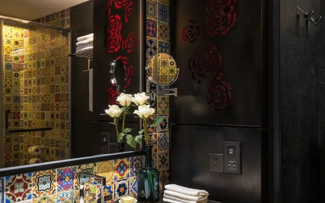 Harbin 22C Boutique Hotel