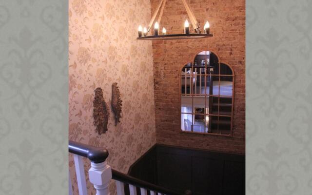 The One Tun Pub and Rooms