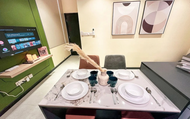 Neu Suites Horizon View Apartments