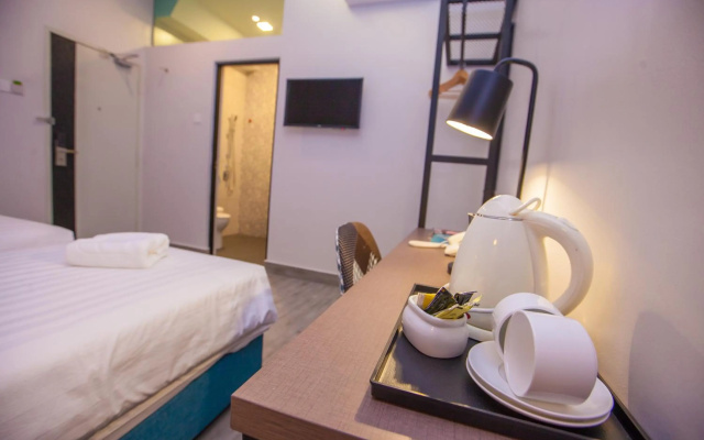 Bzz Hotel – Guest Rooms – Iskandar Puteri