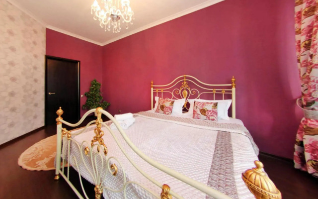 Apartments on 66 Alisher Navoi Street