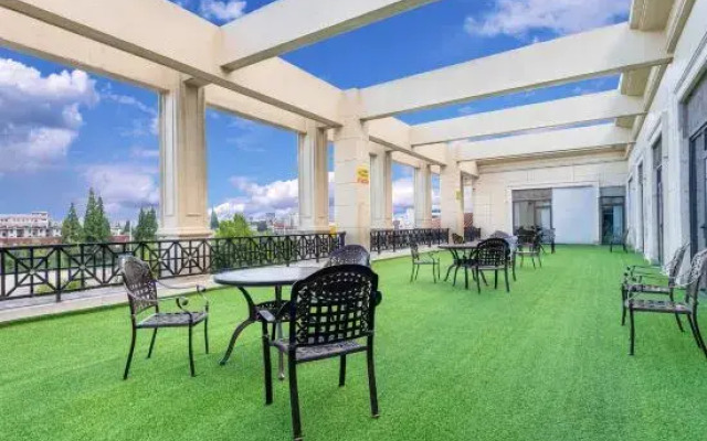 Shankee Coffee Style Hotel (Yancheng Wantai Times City Dayang Farmer Street)