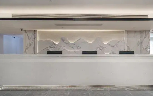 Baijiale Hotel (Shantou High Speed Rail Station Shop)