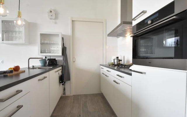 Pleasant Villa in Harderwijk with Fenced Garden and Jetty