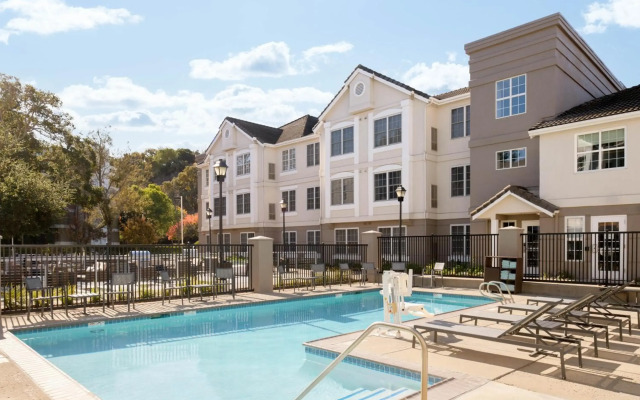 Residence Inn By Marriott Pleasanton