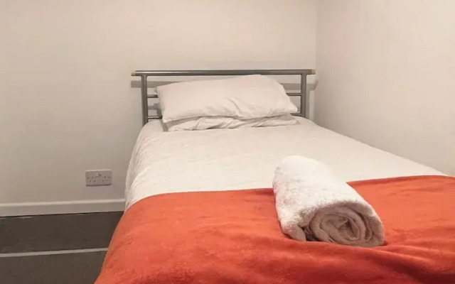 The Coral Guest House Winchester