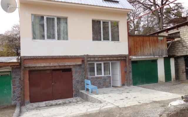 Guest House Likani