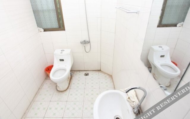 Xingqi Hostel