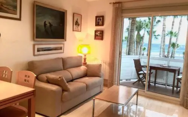 Sitges Seafront Ribera Apartment
