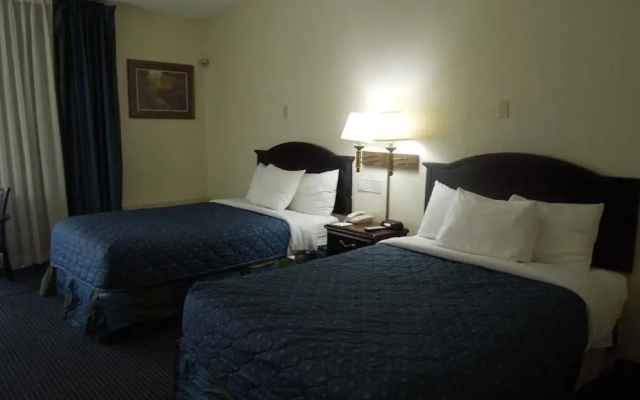 Red Carpet Inn & Suites