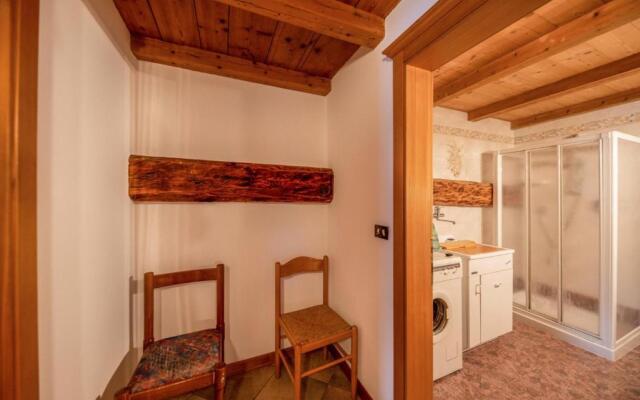 Mandarda stile rustico 6/8 letti