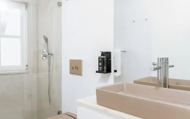 limehome Evora Rua de Machede 52