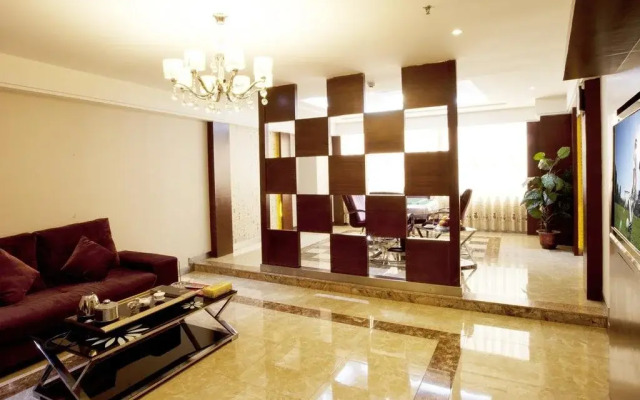 Shuanglong Guangchang Hotel