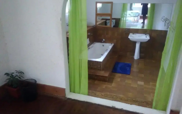 Breeze Guest House