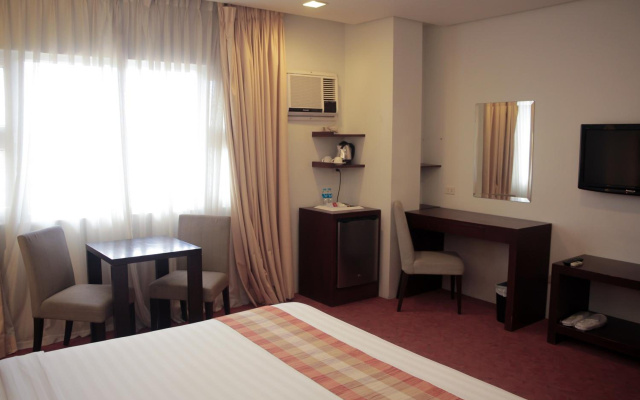 Casablanca Suites Near Airport
