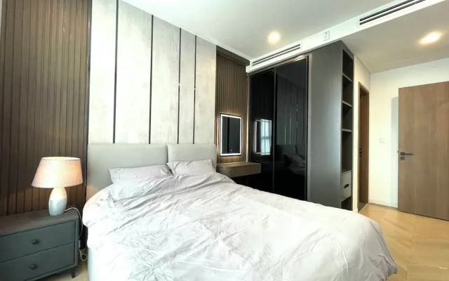 Lumiere Riverside by Aura Luxury