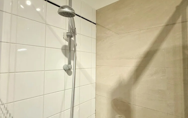 Peaceful 2 minutes European Parliament