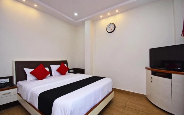 Hotel Greenland Towers by OYO Rooms