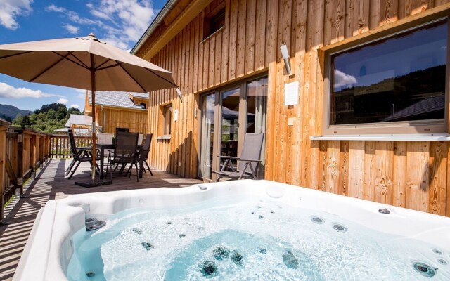 Luxurious Chalet in Murau with Outside Hot Tub