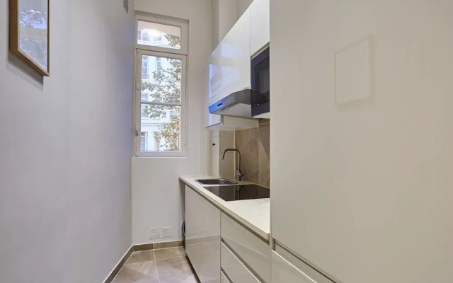 Superb Apartment Arc de Triomphe/ Trocadero