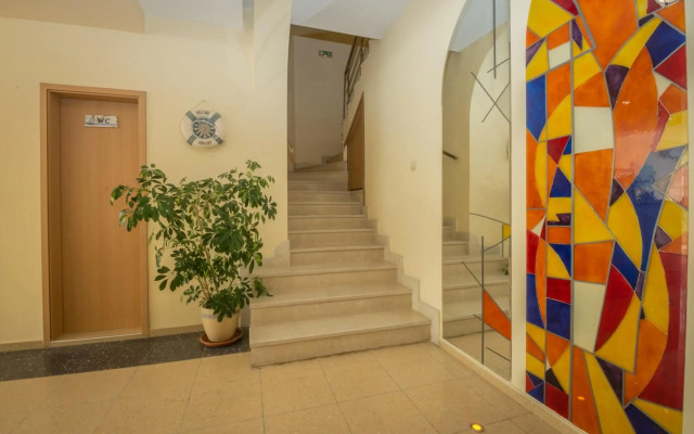 Hotel Briz