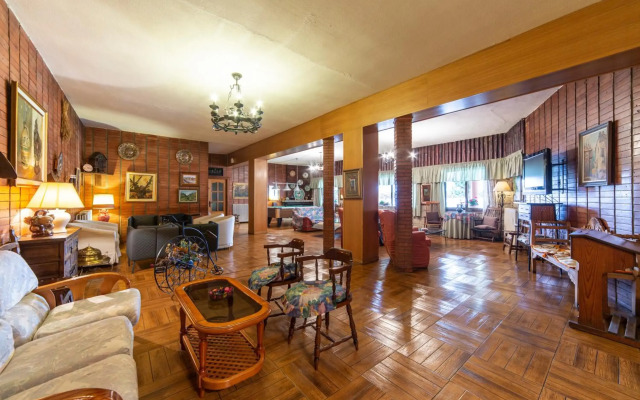 OYO Hotel Mavi