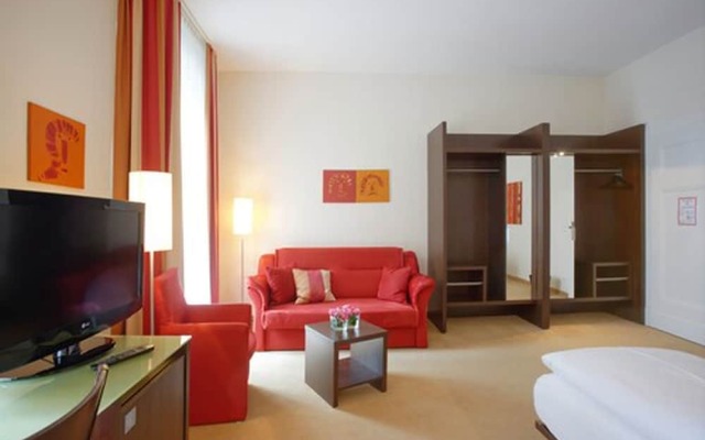 Maris Hotel