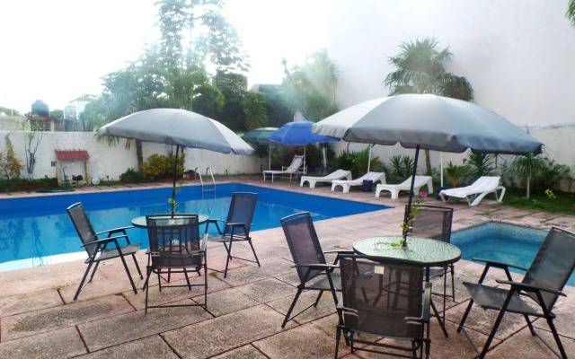 Ikaro Suites Cancun