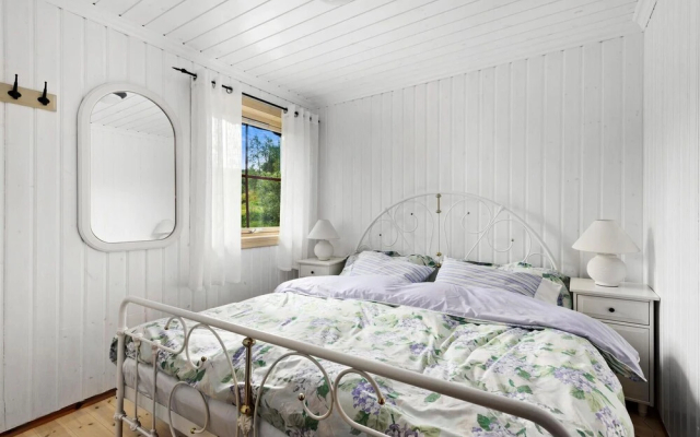 Awesome Home in Norheimsund With 5 Bedrooms, Sauna and Wifi