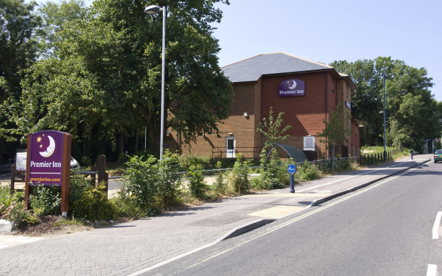 Premier Inn Portsmouth - Horndean