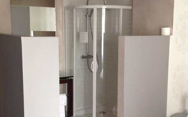 Hôtel Restaurant Jour & Nuit