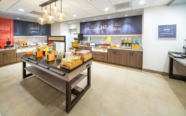 Hampton Inn & Suites Santa Maria