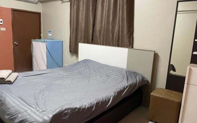 Gedkanok Apartment