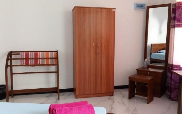 Pearl Holiday Inn