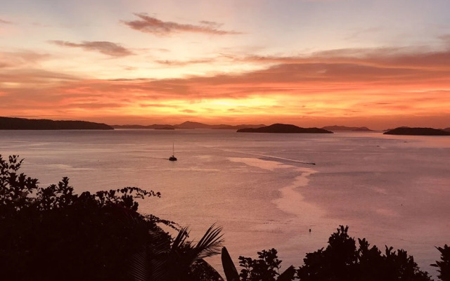Pearl Bay Villas