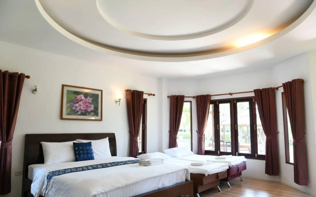 Waterside Resort