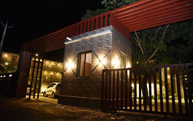 Carina Retreat Resort