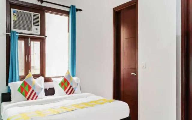 OYO Home 35789 Cozy Stay BLK Hospital