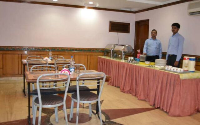 Hotel Atithi Palace