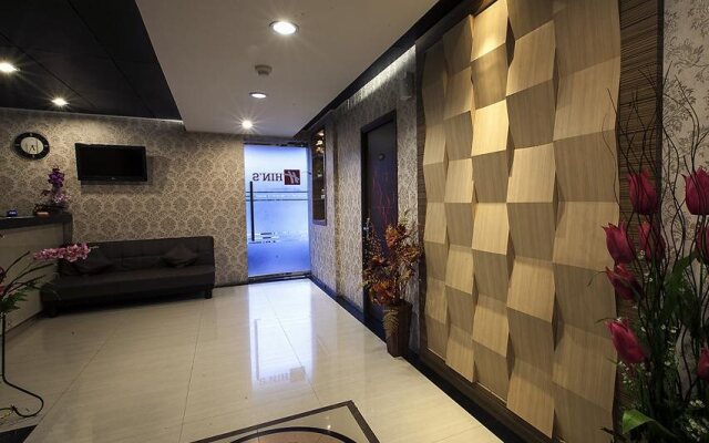 Hins Hotel