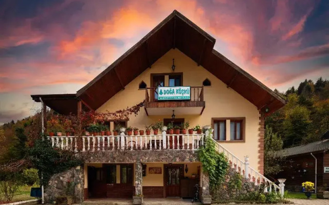 Doga Kosku Abant Bungalow Evleri